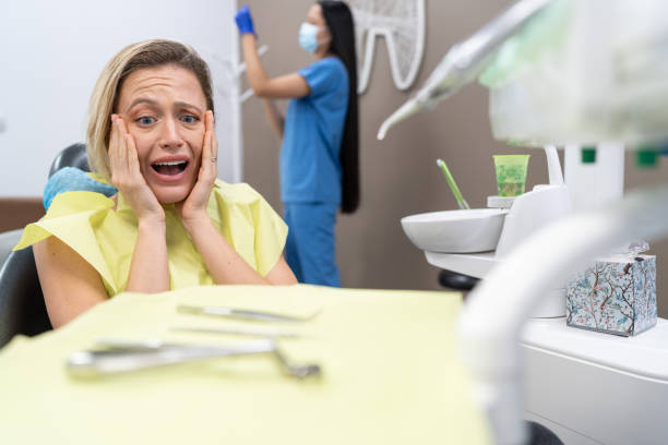 Best Emergency Dental Care for Broken or Chipped Teeth in Cedar Grove, WI